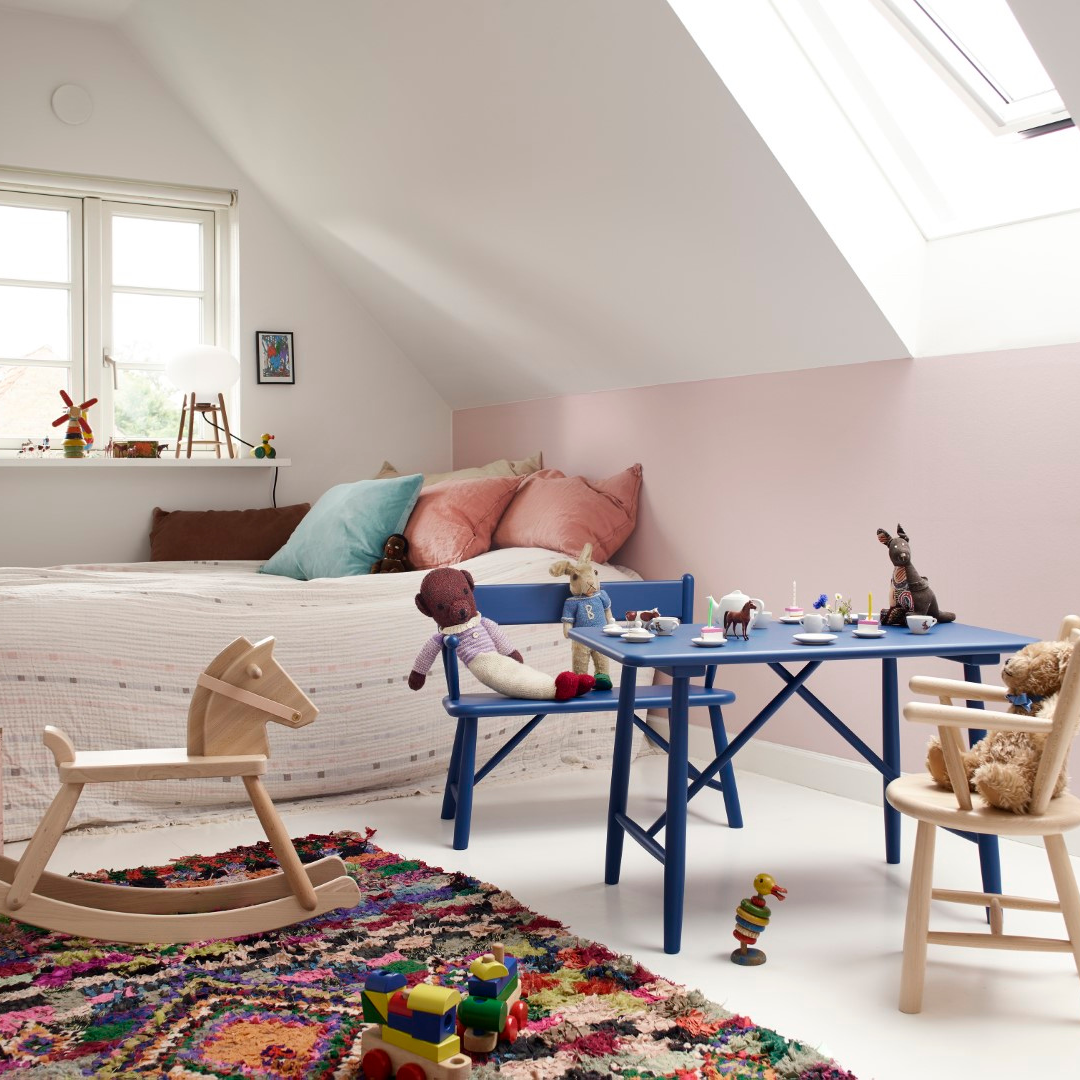 P11 Children's Bench